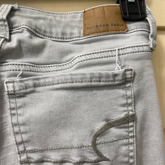 😍😎American Eagle Distress Faded Gray Skinny Stretch Jeans - Picture 4 of 8